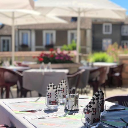 Enzo Hotels Neufchateau By Kyriad Direct エクステリア 写真