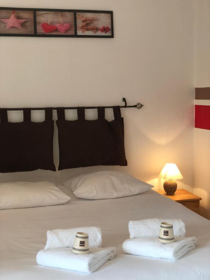 Enzo Hotels Neufchateau By Kyriad Direct エクステリア 写真