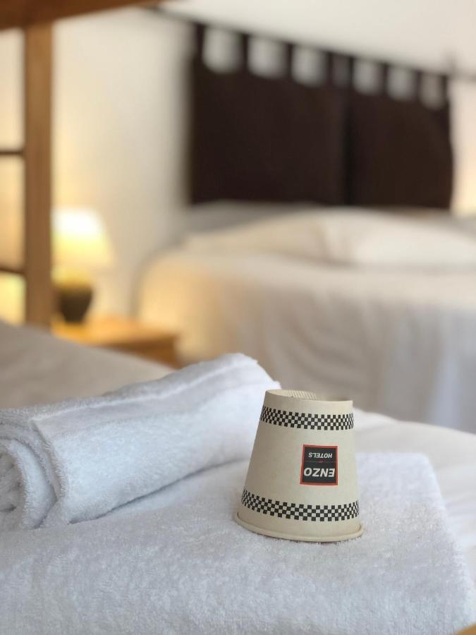 Enzo Hotels Neufchateau By Kyriad Direct エクステリア 写真