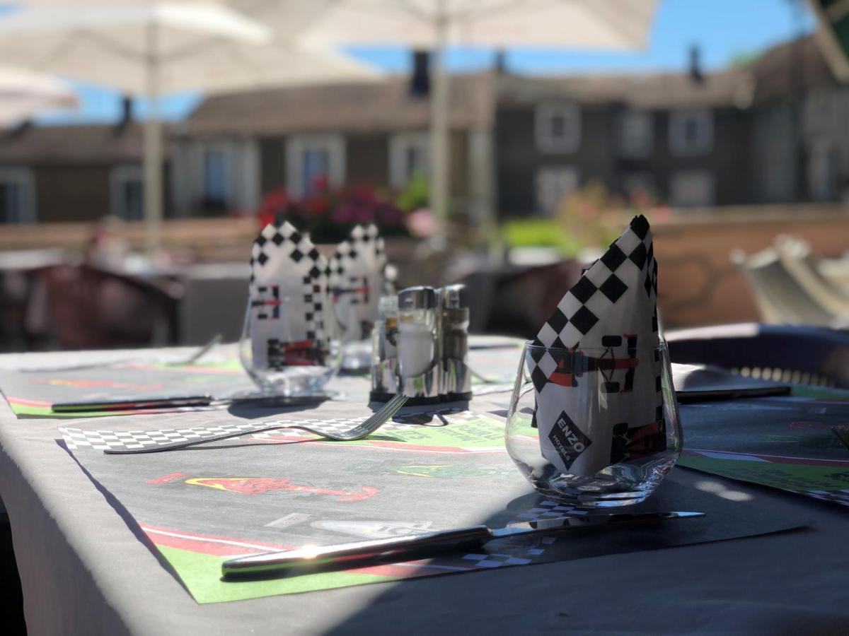 Enzo Hotels Neufchateau By Kyriad Direct エクステリア 写真