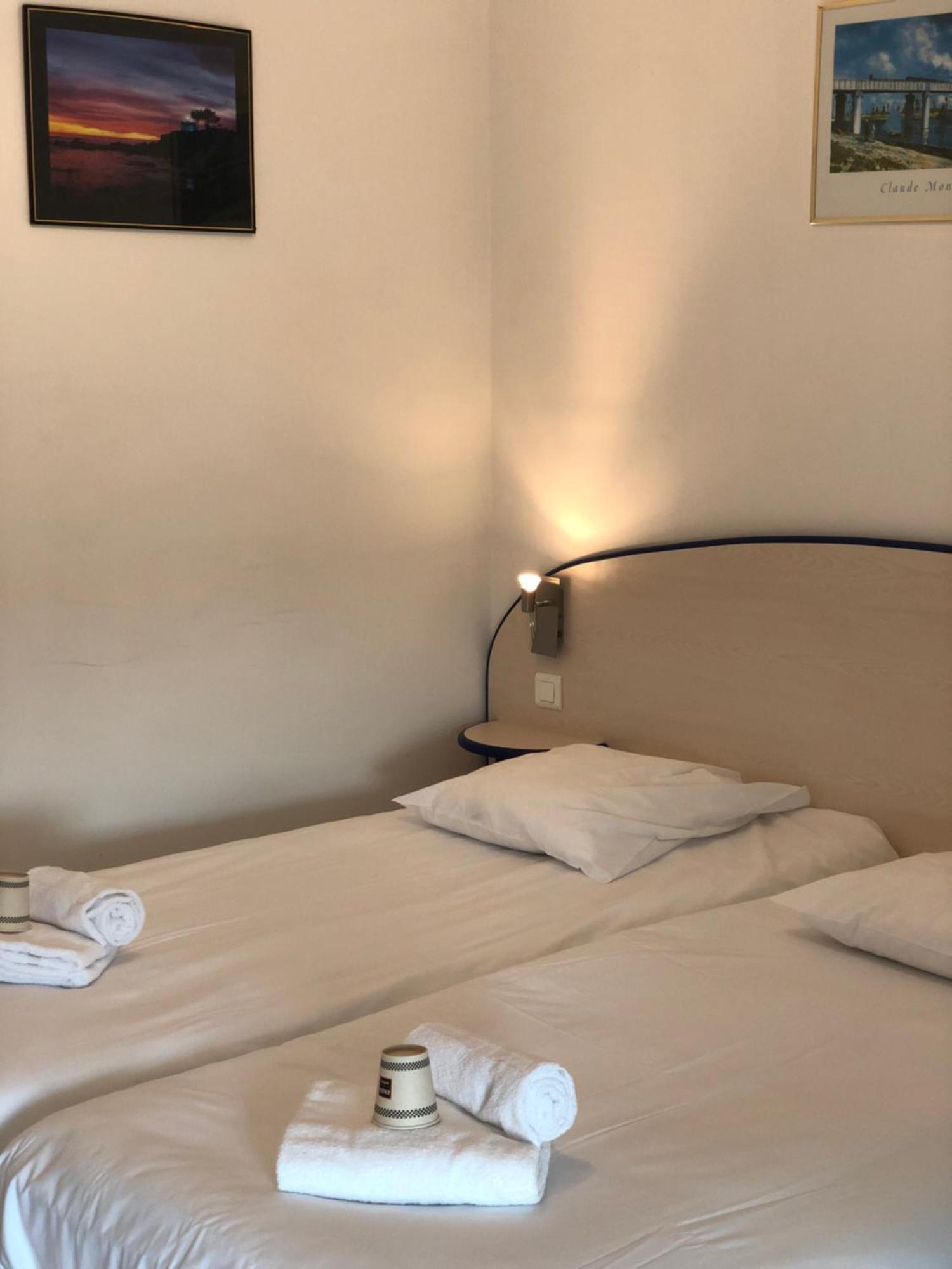 Enzo Hotels Neufchateau By Kyriad Direct エクステリア 写真